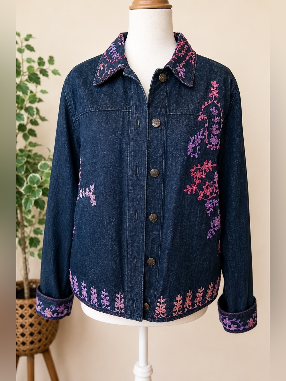 Coldwater Creek • Embroidered Denim Jacket • Boho Western Prairie Style • Sz L